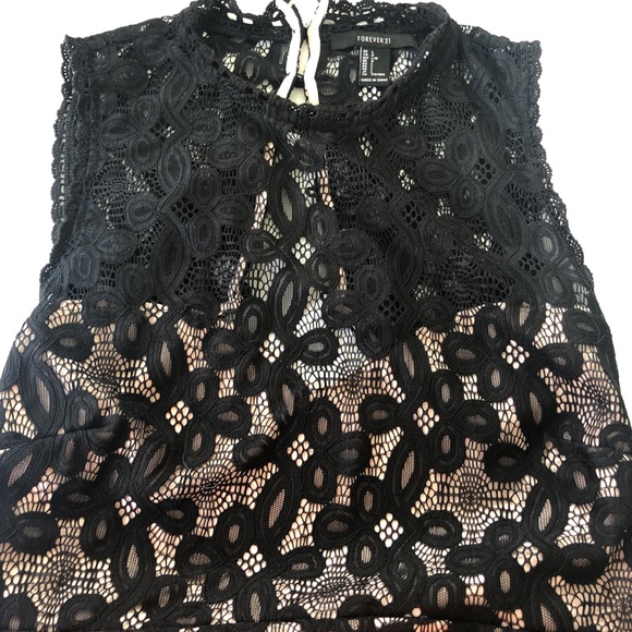 Forever 21 Dresses & Skirts - Lace cut out back dress Forever 21 Dresses & Skirts - Lace cut out back dress